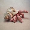 1pc Finger Parasitic Crab Horror Resin Ornaments, Halloween Gift, Garden Decoration, Home Decor